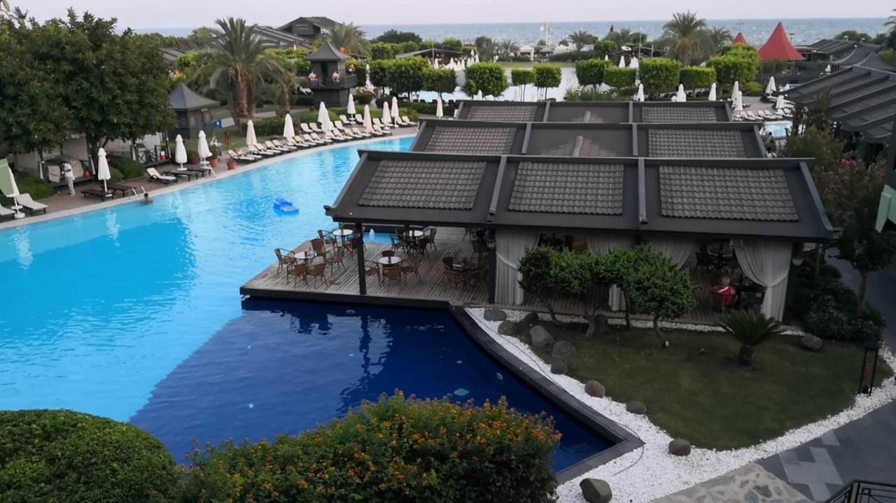 Limak Lara Deluxe Hotel & Resort Antalya Exterior photo